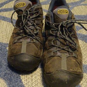 Keen hiking shoes
